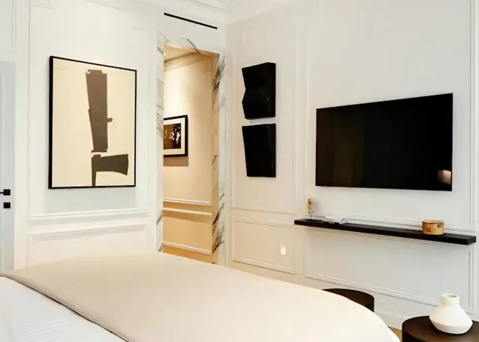 Willard Apartment *